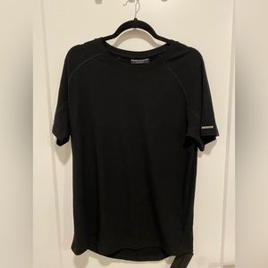 Alphalete Black Men’s Shirt | Medium